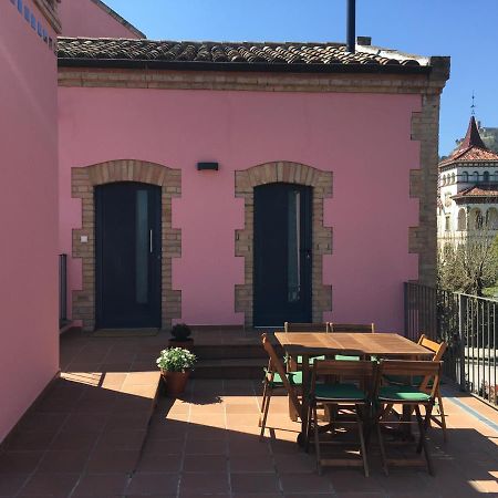 Torre De La Ferreria Appartement Tona Buitenkant foto