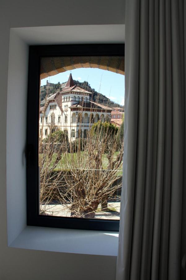 Torre De La Ferreria Appartement Tona Buitenkant foto